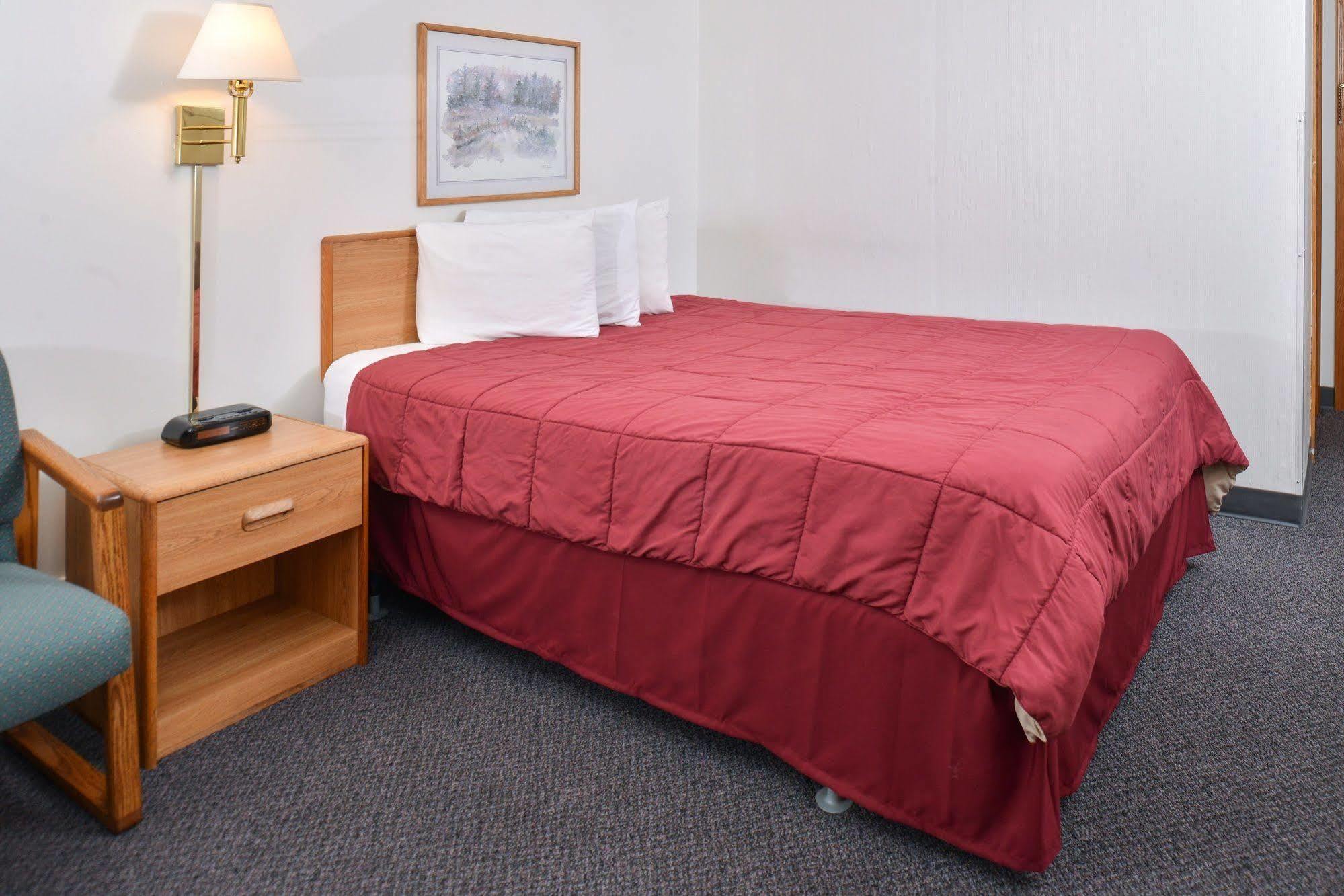 Sauk River & Suites, A Travelodge By Wyndham 2* Sauk Centre