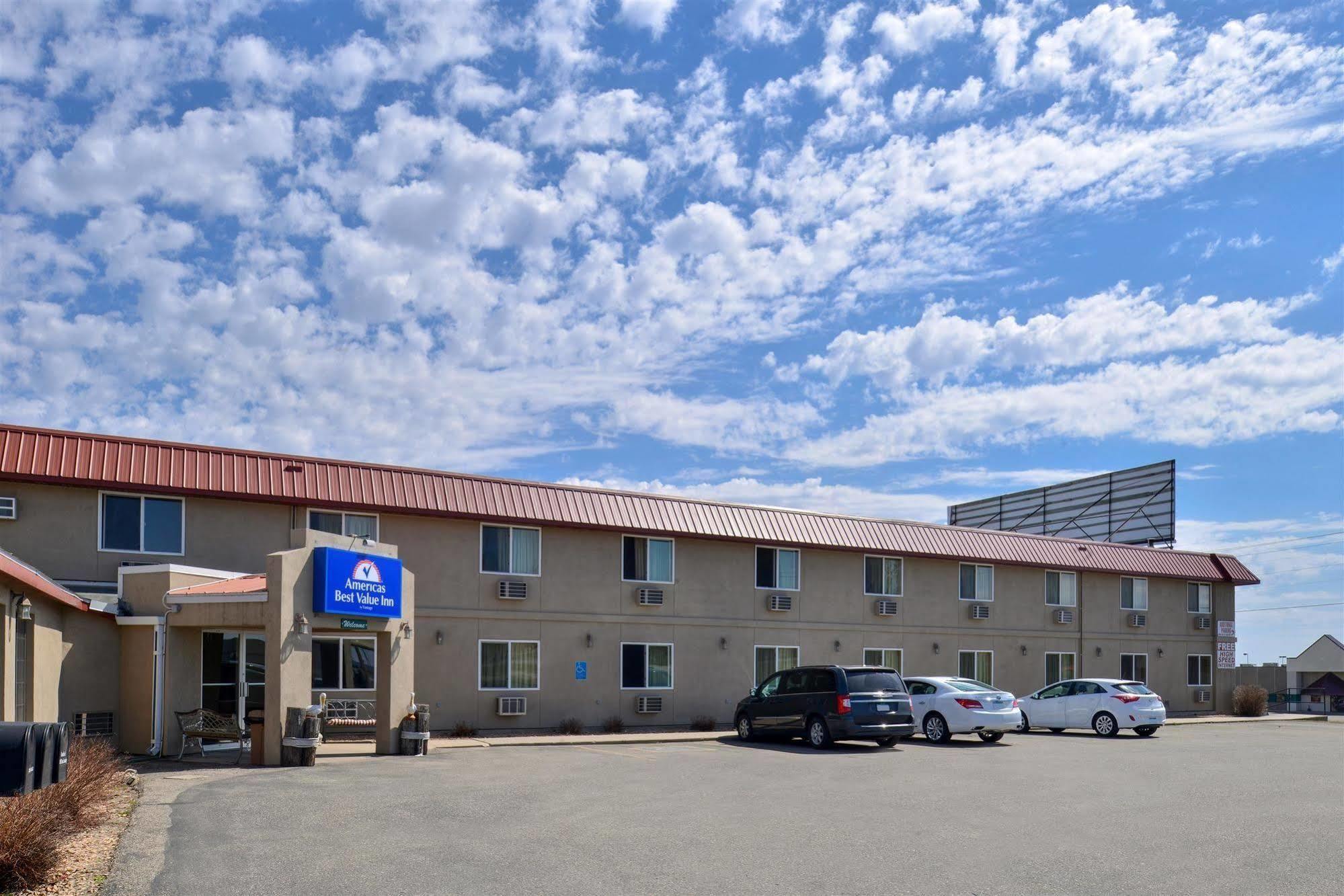 Sauk River & Suites, A Travelodge By Wyndham Motel Sauk Centre