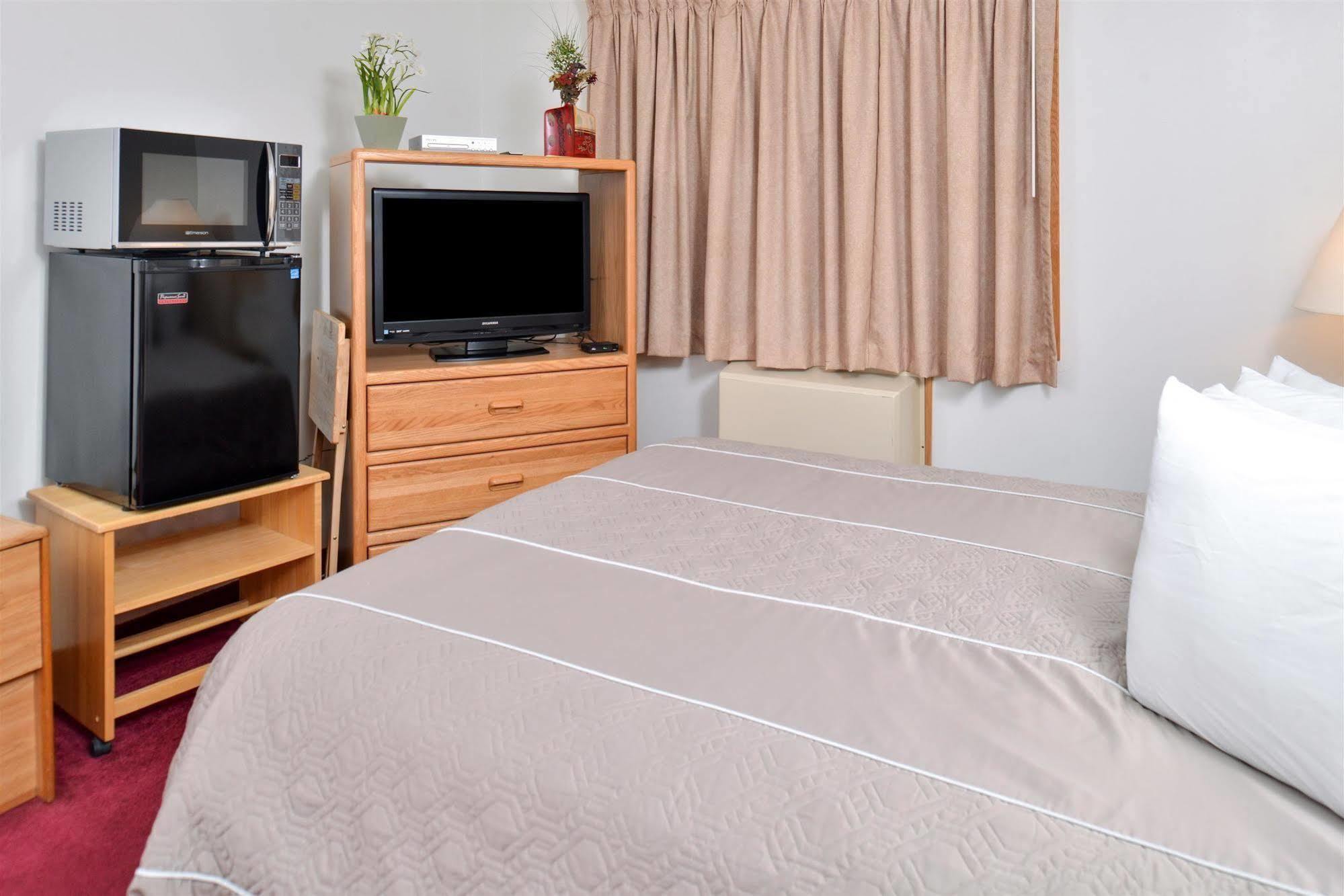 Motel Sauk River & Suites, A Travelodge By Wyndham 2*